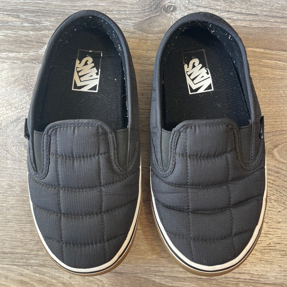 Vans Snow Lodge Slipper Mid Black White Quilted Insulated Shoes Womens 6.5